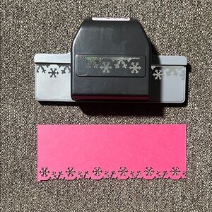 EK Success Snowflake Border Punch